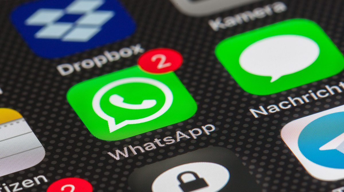 Emoji-Reaktionen kommen wohl bald zu WhatsApp
