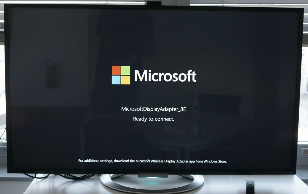 Test und Gewinnspiel: Microsoft Wireless Display Adapter