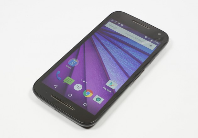 Motorola Moto G3 Seitenansicht schraeg