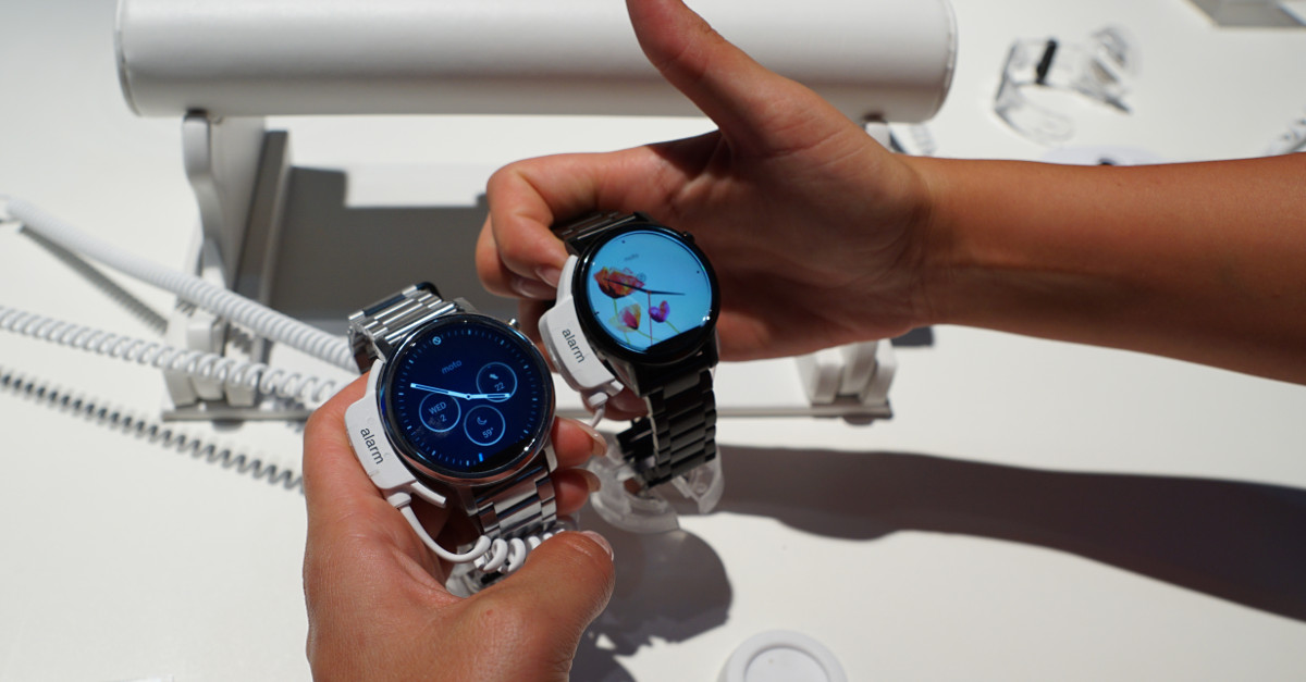 IFA 2015: Motorola Moto 360 Smartwatch-Trio von Lenovo (mit Hands-on)
