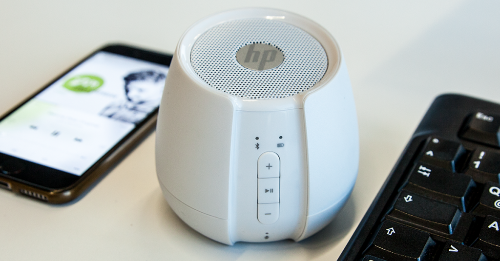 Klein, aber oho – der Bluetooth Mini Lautsprecher HP S6500