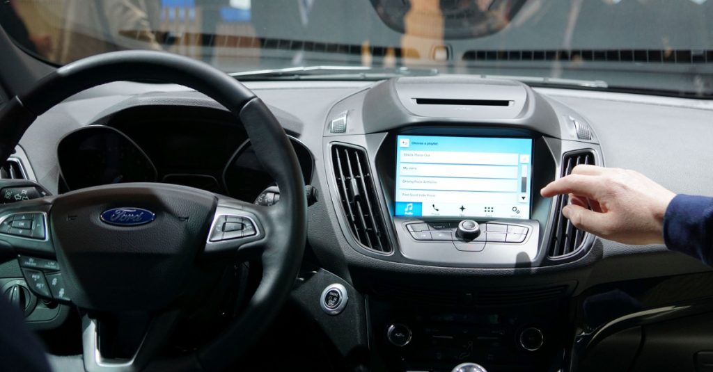 MWC 2016: Mehr Ford Smart Mobility mit sprachgesteuertem In-Car-System SYNC 3