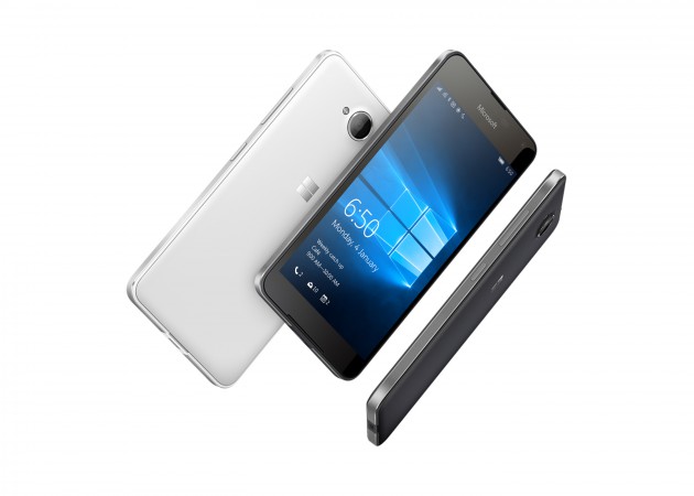 Lumia650_Group_Image 01