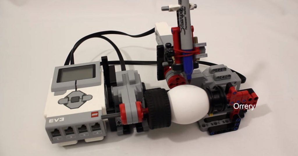 DIY: Ostereier-Bemalmaschine aus Lego