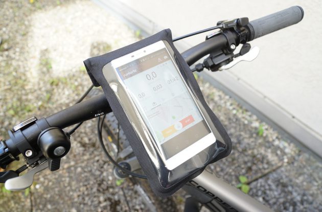 Powerbanks am Fahrrad Befestigung Smartphone und Powerbank
