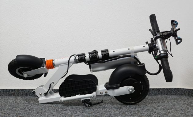 AirWheel Elektro-Scooter Z3 Zusammengeklappt