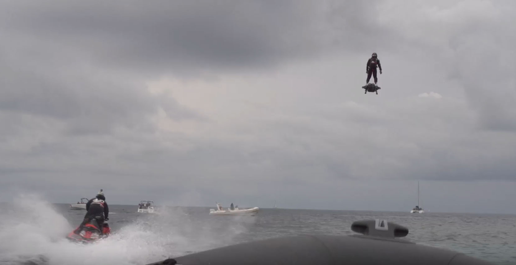 2252 Meter Flug: Jet-Hoverboard bricht Weltrekord