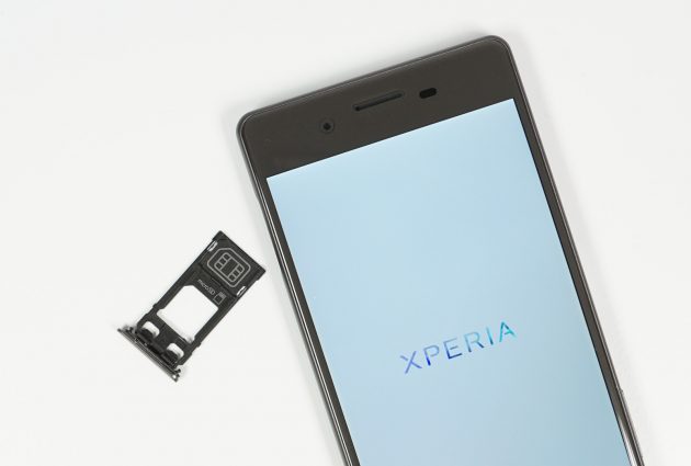 Sony Xperia X SIM-Einschub