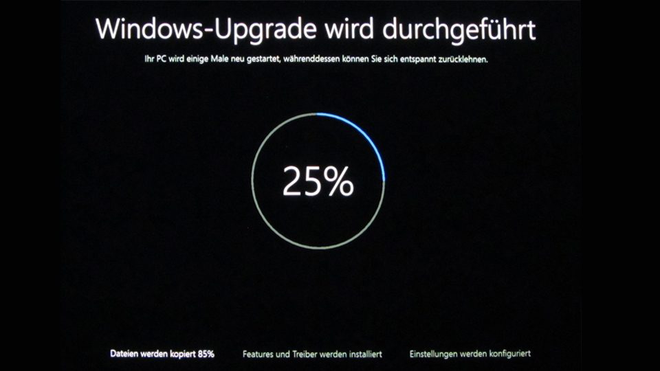 Upgrade auf Windows 10 läuft (25%)