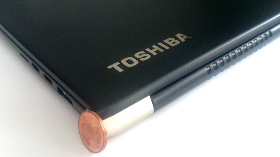 Toshiba-Tecra-X40-Gehaeuse_2