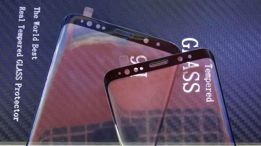 Samsung Galaxy S9: Screenprotector und USB C Flex Kabel aufgetaucht
