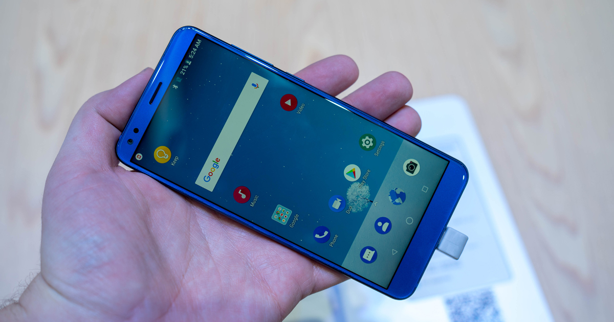 MWC 2018: ZTE zeigt günstiges Mittelklasse-Smartphone mit Dual-Kamera und Android 8.1
