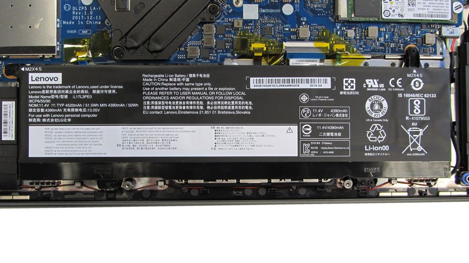 Lenovo Yoga 730-15IKB Innen_6