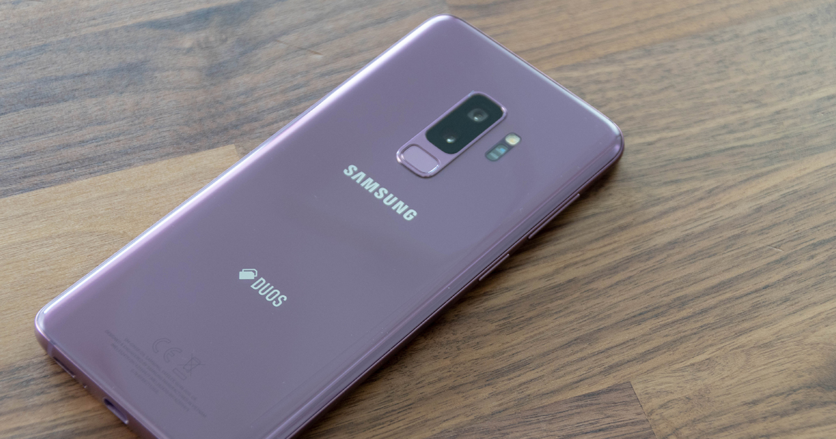 Wandert der Fingerprintreader beim Galaxy S10 auf die Seite?