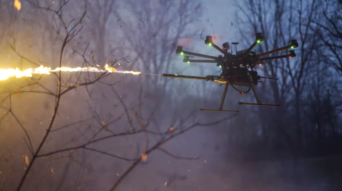 Skynet kommt näher: fliegender Flammenwerfer