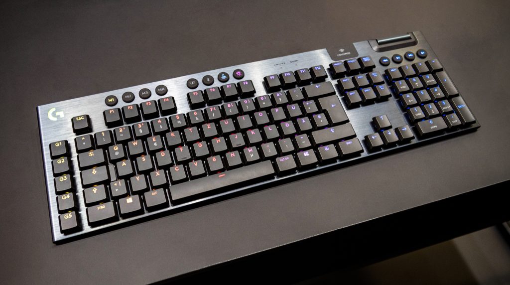 Logitech stellt kabellose Gaming-Tastatur G915 Lightspeed für 250 Euro vor
