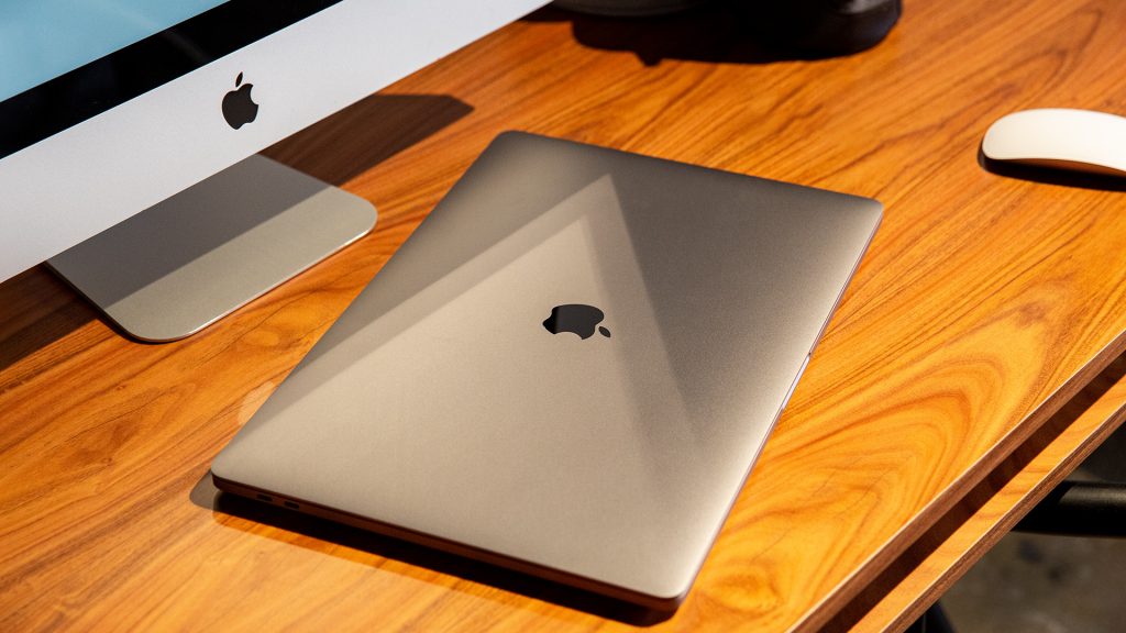Apple: Neues MacBook Pro mit 12-Kern-Prozessor?