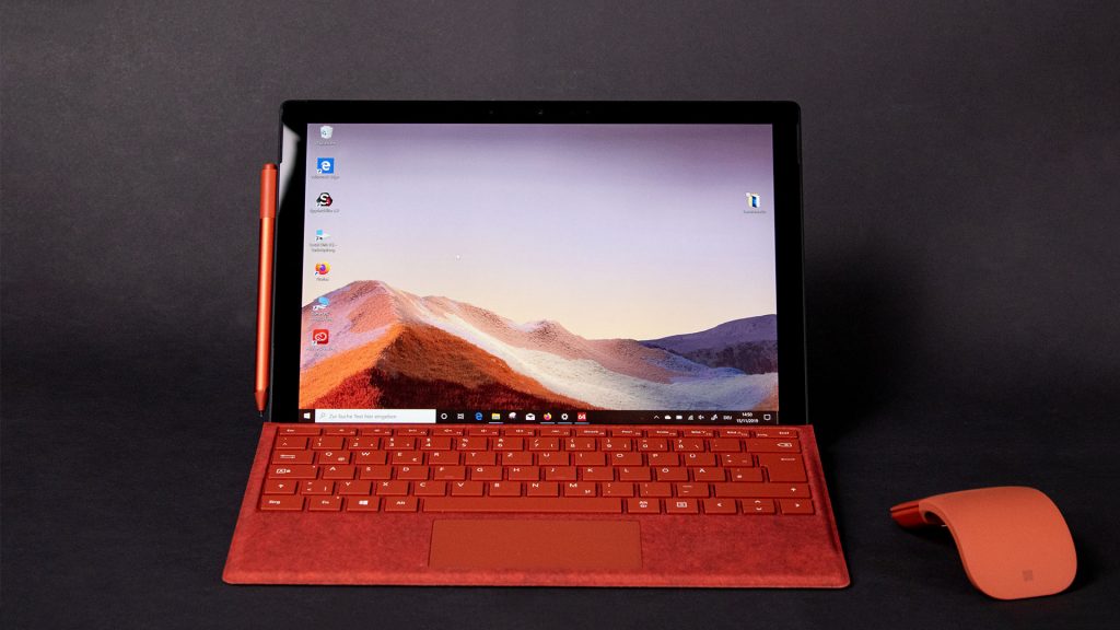 Microsoft Surface Pro 8 – vermeintlicher Prototyp aufgetaucht