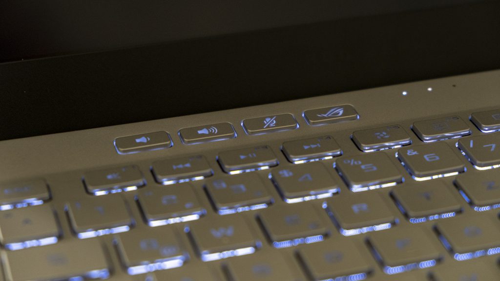 ASUS ROG Zephyrus G14 Gaming Laptop Notebook AMD Ryzen 4000 Tastatur Beleuchtung