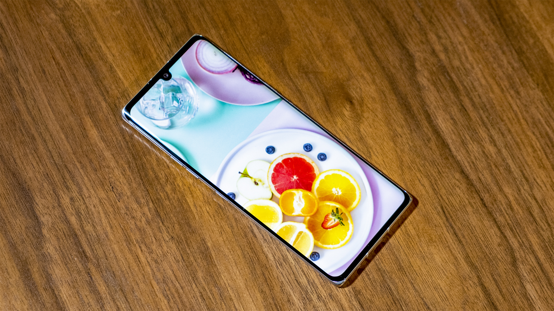 Test: LG Velvet – Comeback in 6,8“ und mit starker Selfie-Cam