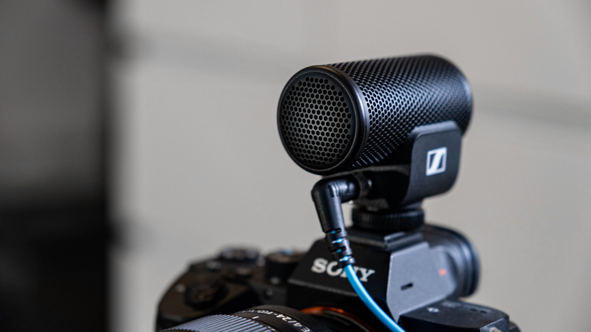 Sennheiser MKE 200 im Test: Günstiges Mikrofon-Upgrade für Kamera und Smartphone