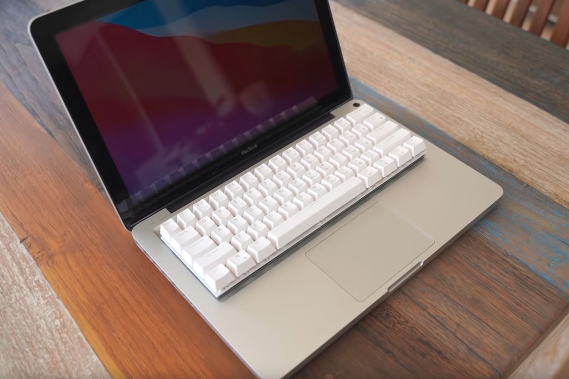 Mechanische Tastatur macht MacBook zum MechBook