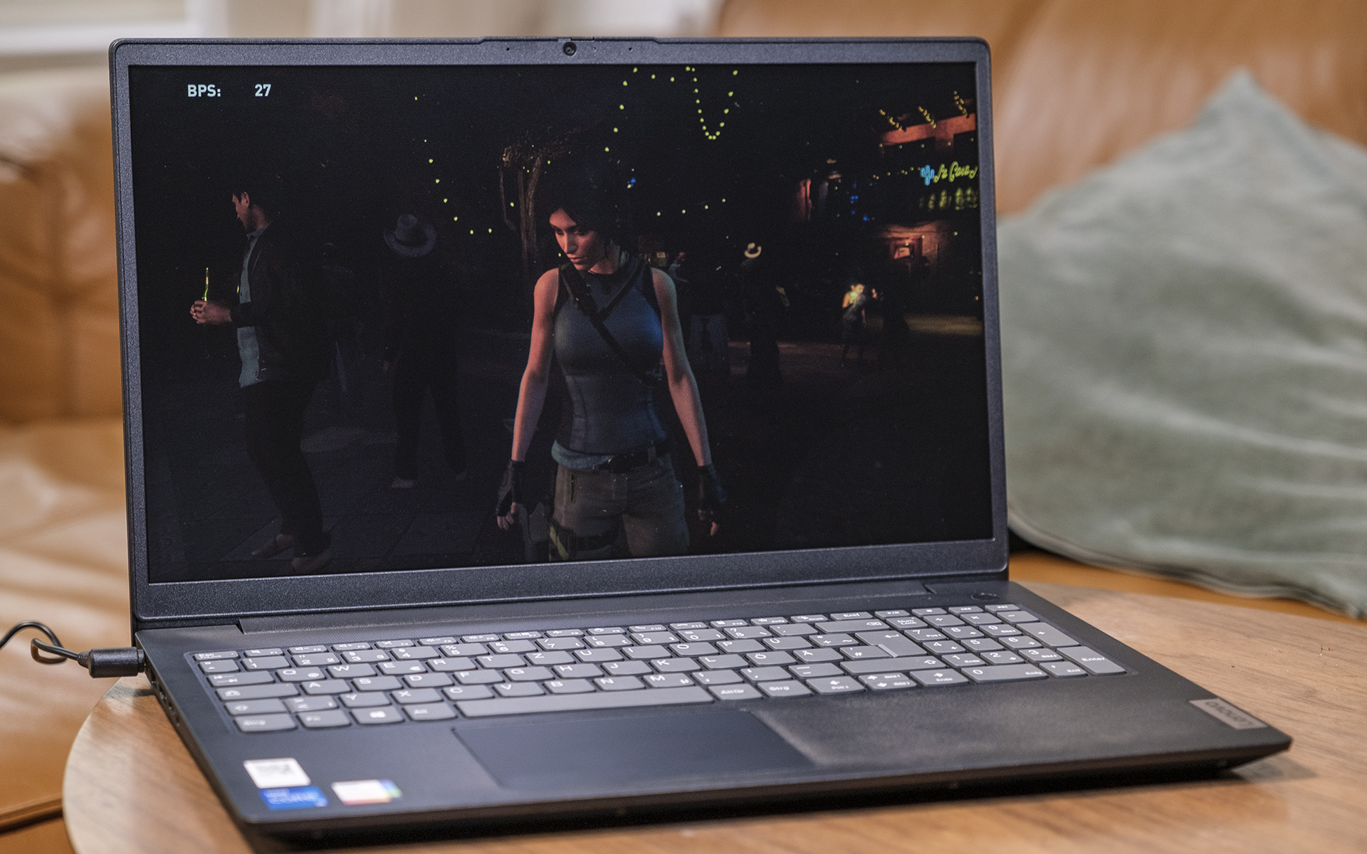 Lenovo V15 G2 Gaming Shadow of the Tomb Raider