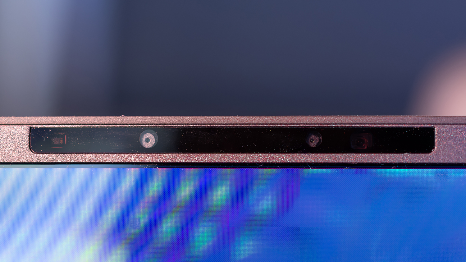 Nahaufnahme der Webcam mit Infrarotsensor
