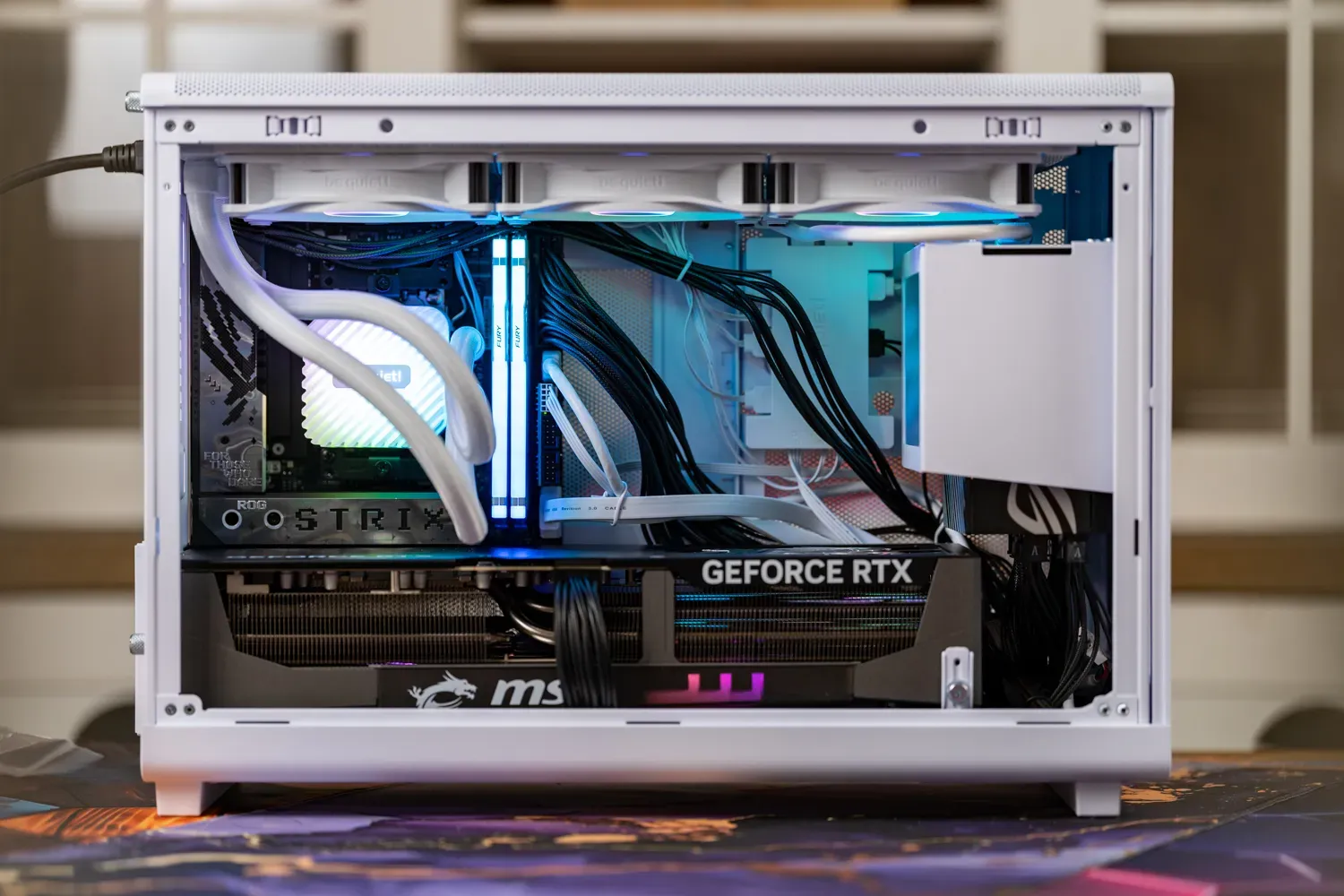 Innenraum mATX Gamin-PC